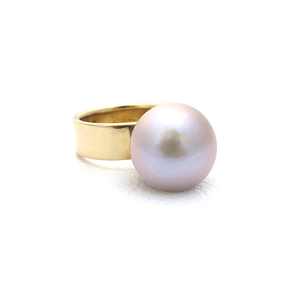 Orb pink pearl ring