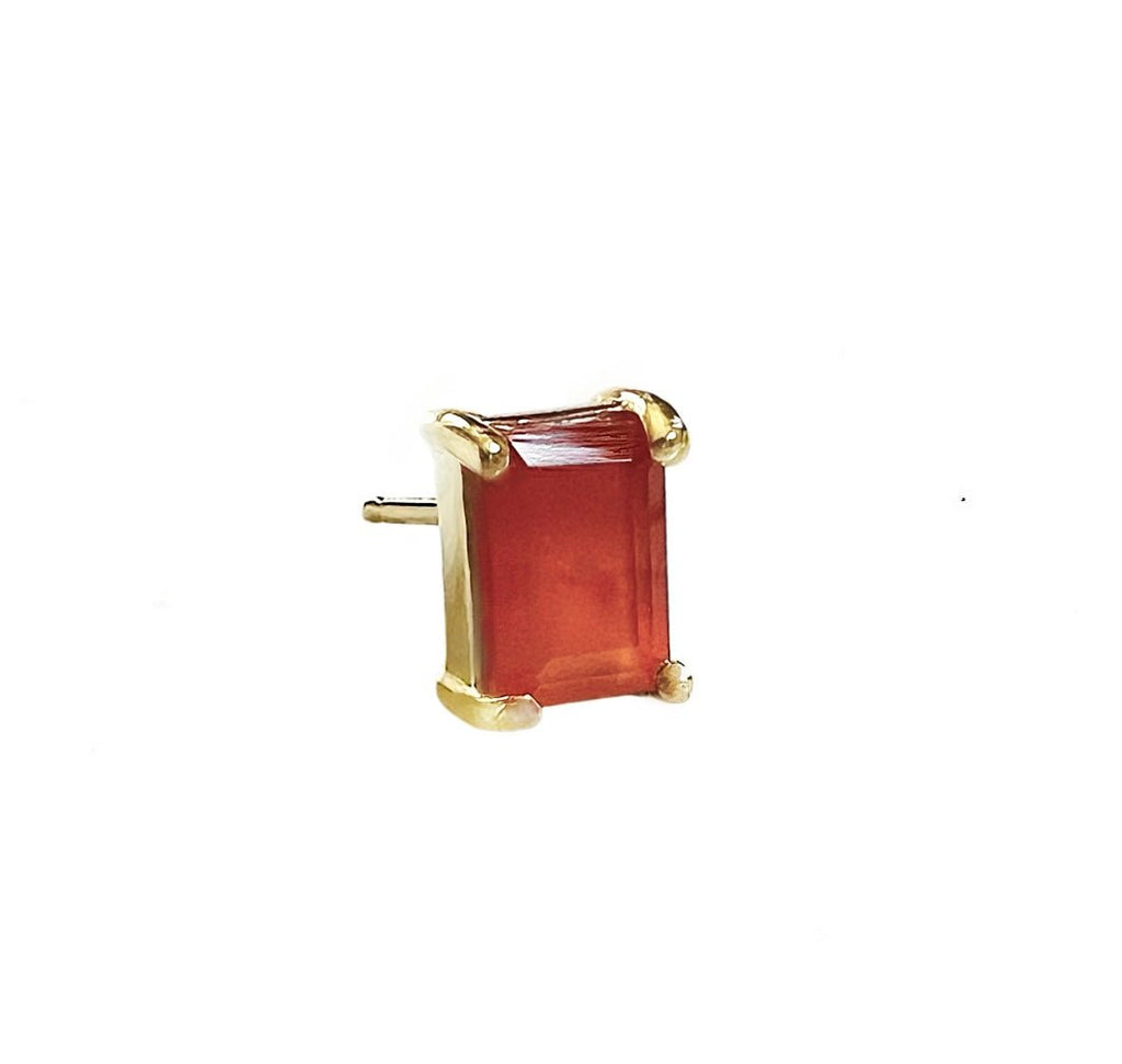 Chelsea carnelian stud earring