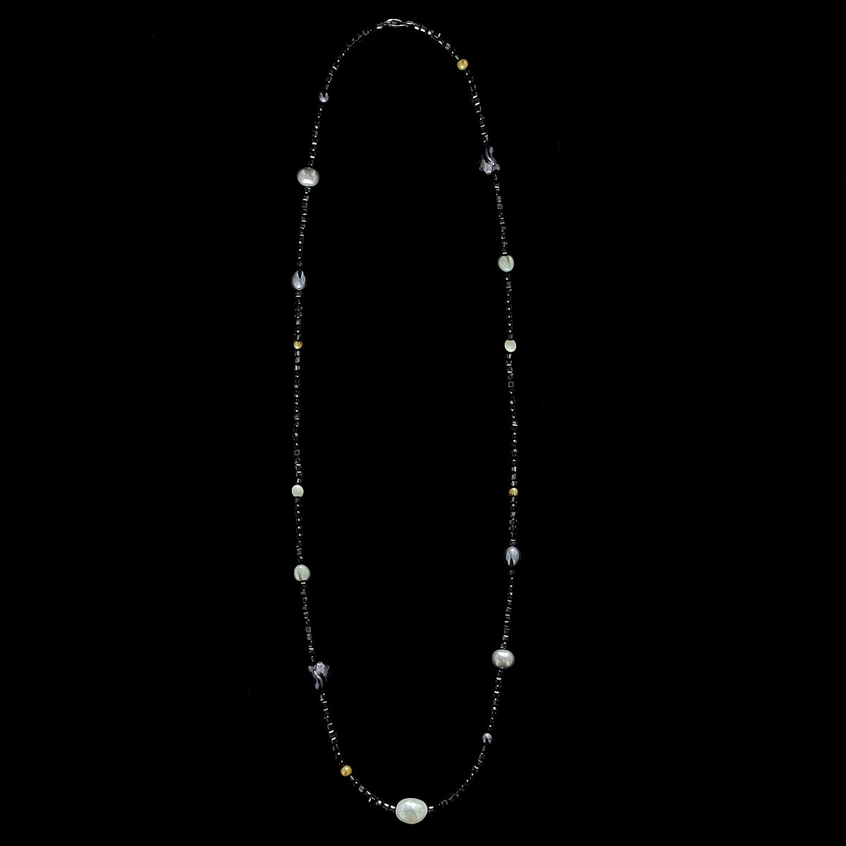 Halo Long Gemstone Necklace – White, Grey & Black Pearls with Faceted Black Spinel