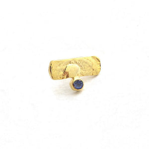 Fragment sapphire stud earrings