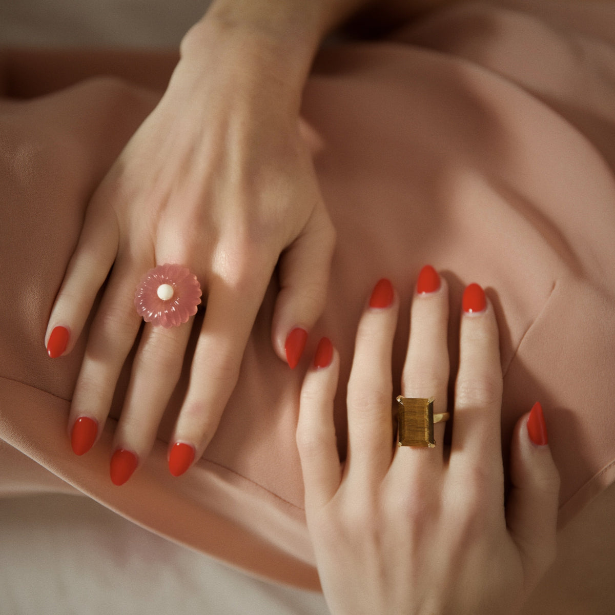 Dahlia pink oyx ring