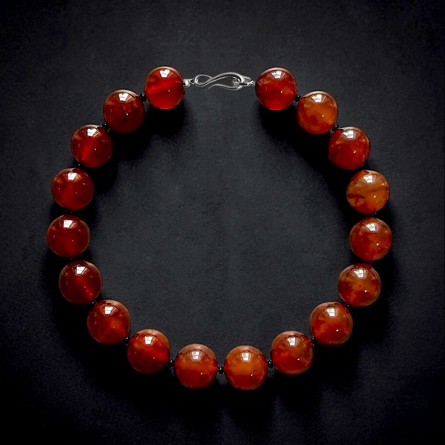 Hera carnelian collar necklace