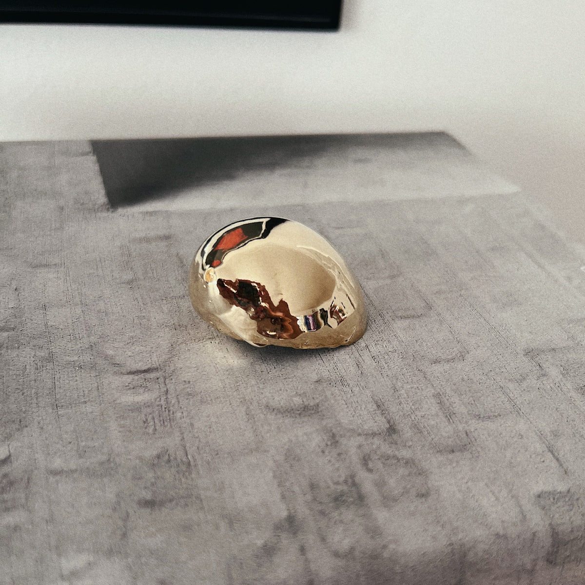 Shell sculpture, Shell paperweight