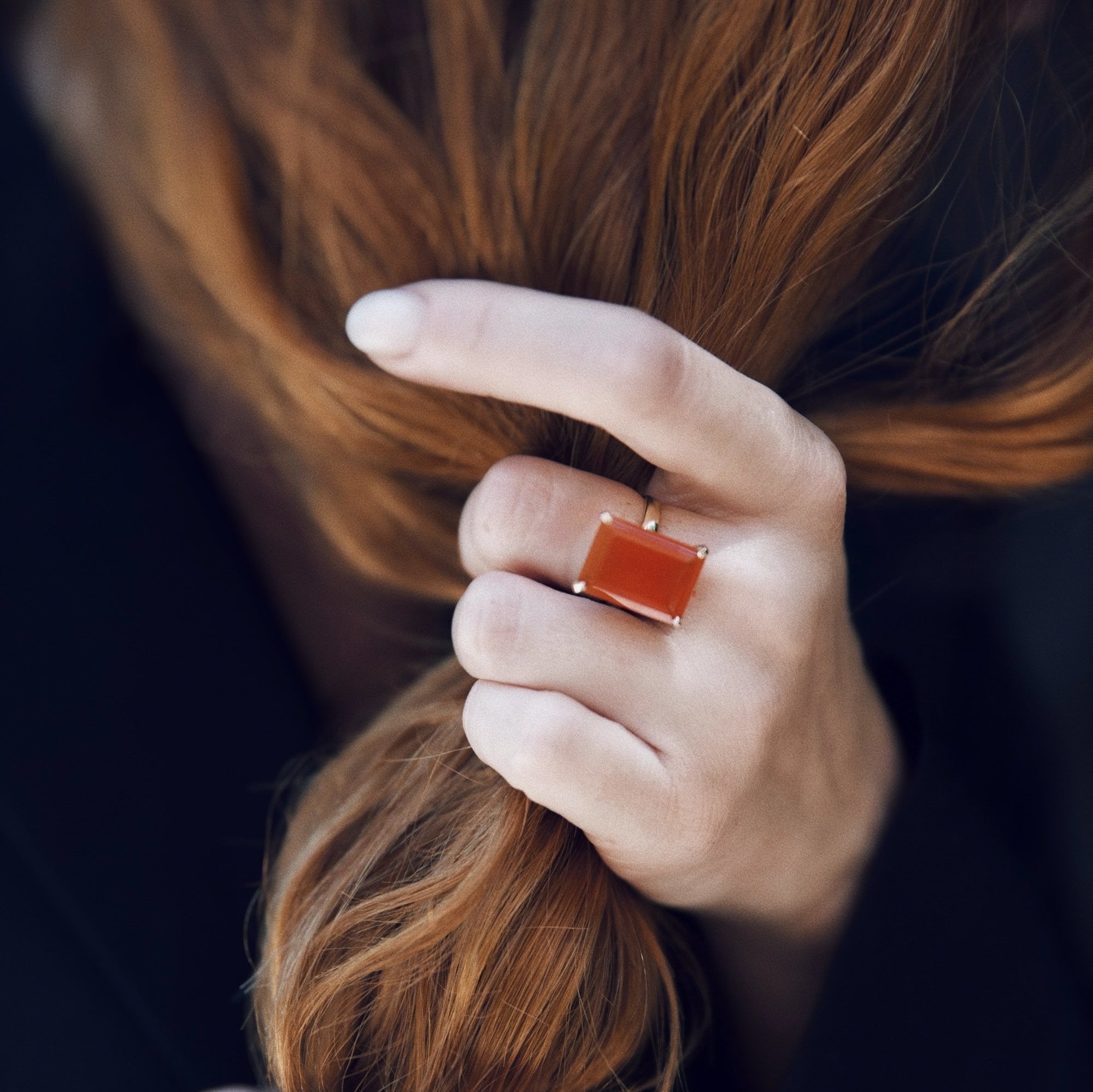 Lucent carnelian cocktail ring