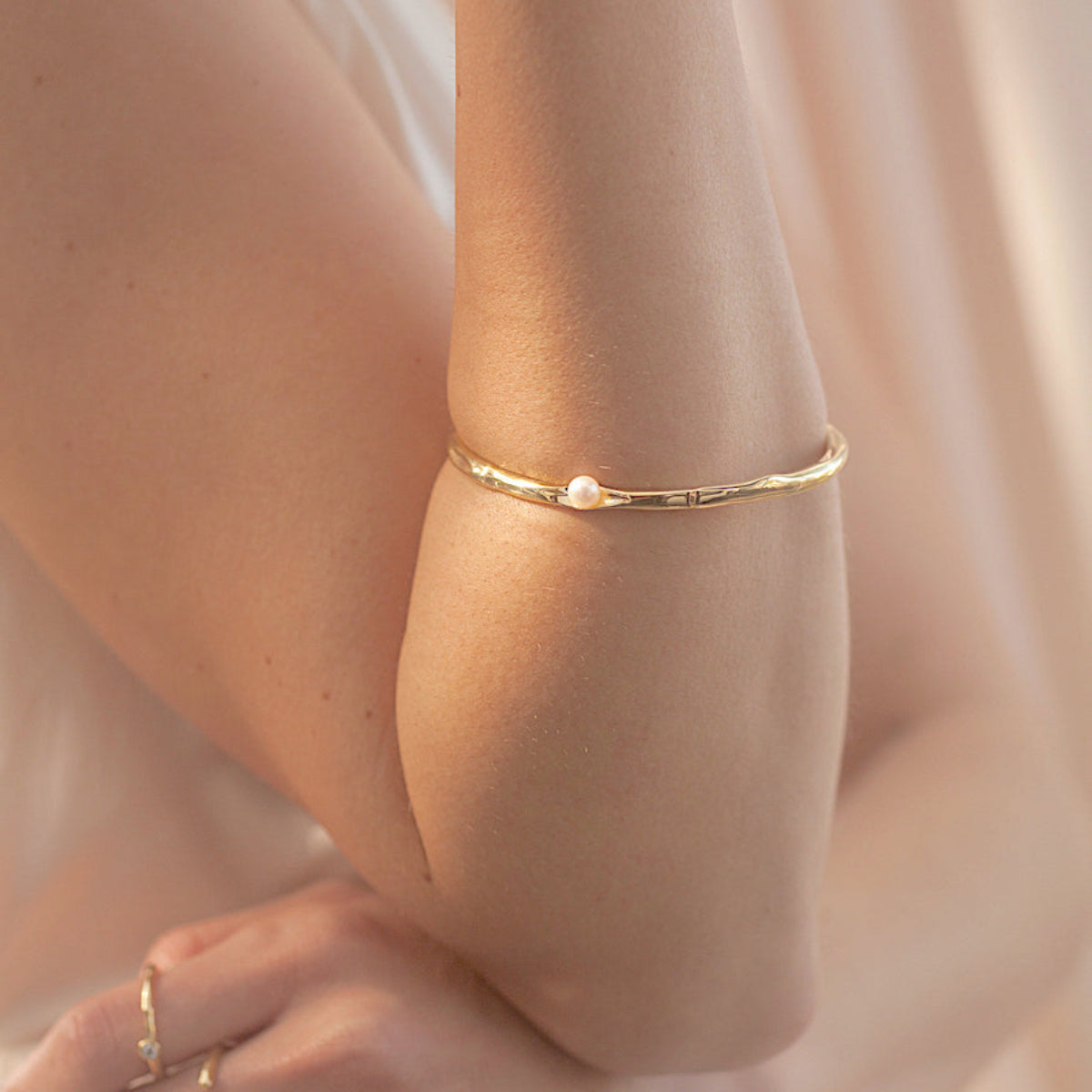 Relic silver bangle bracelet with pearl