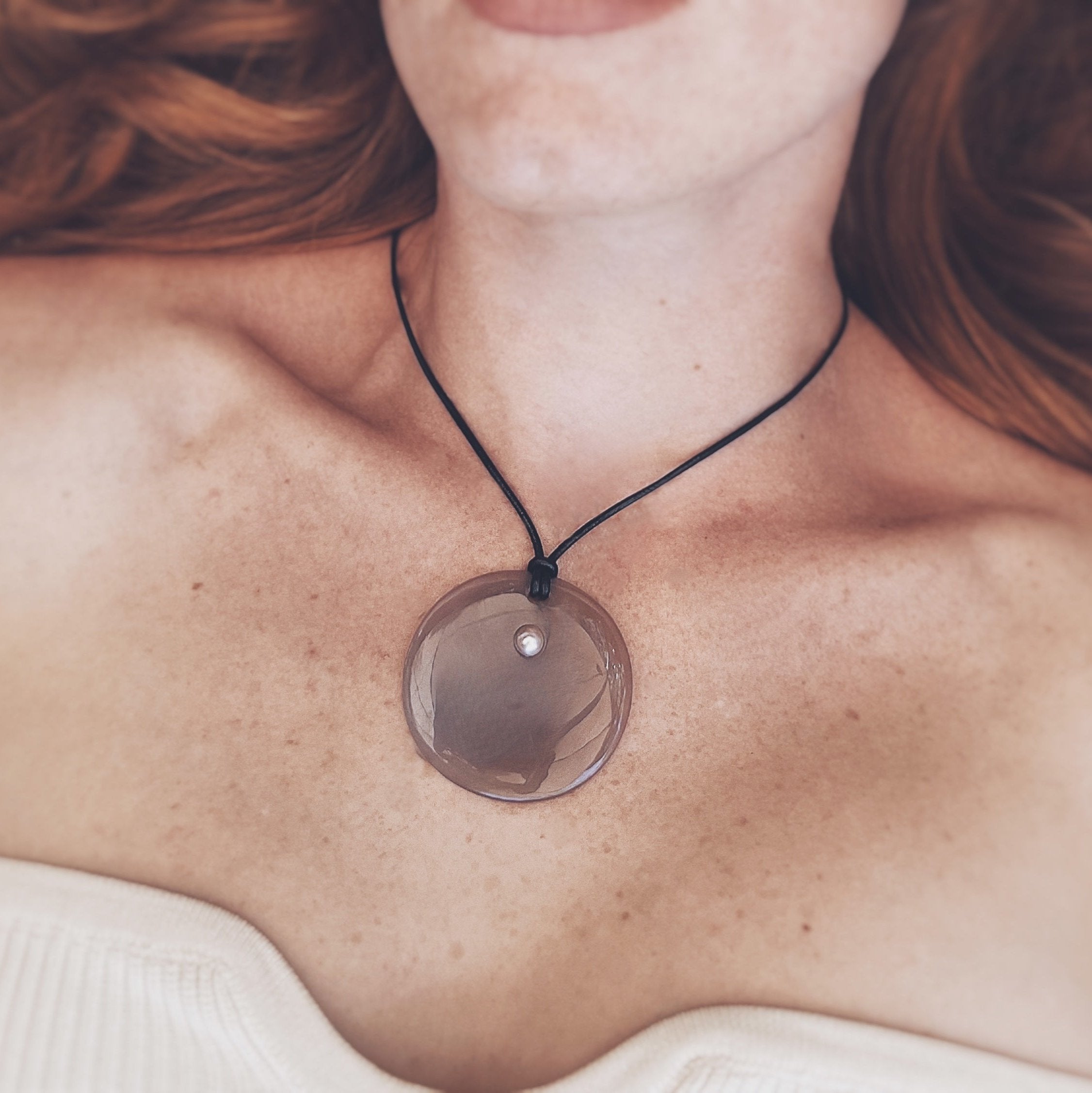 Luna Pendant necklace