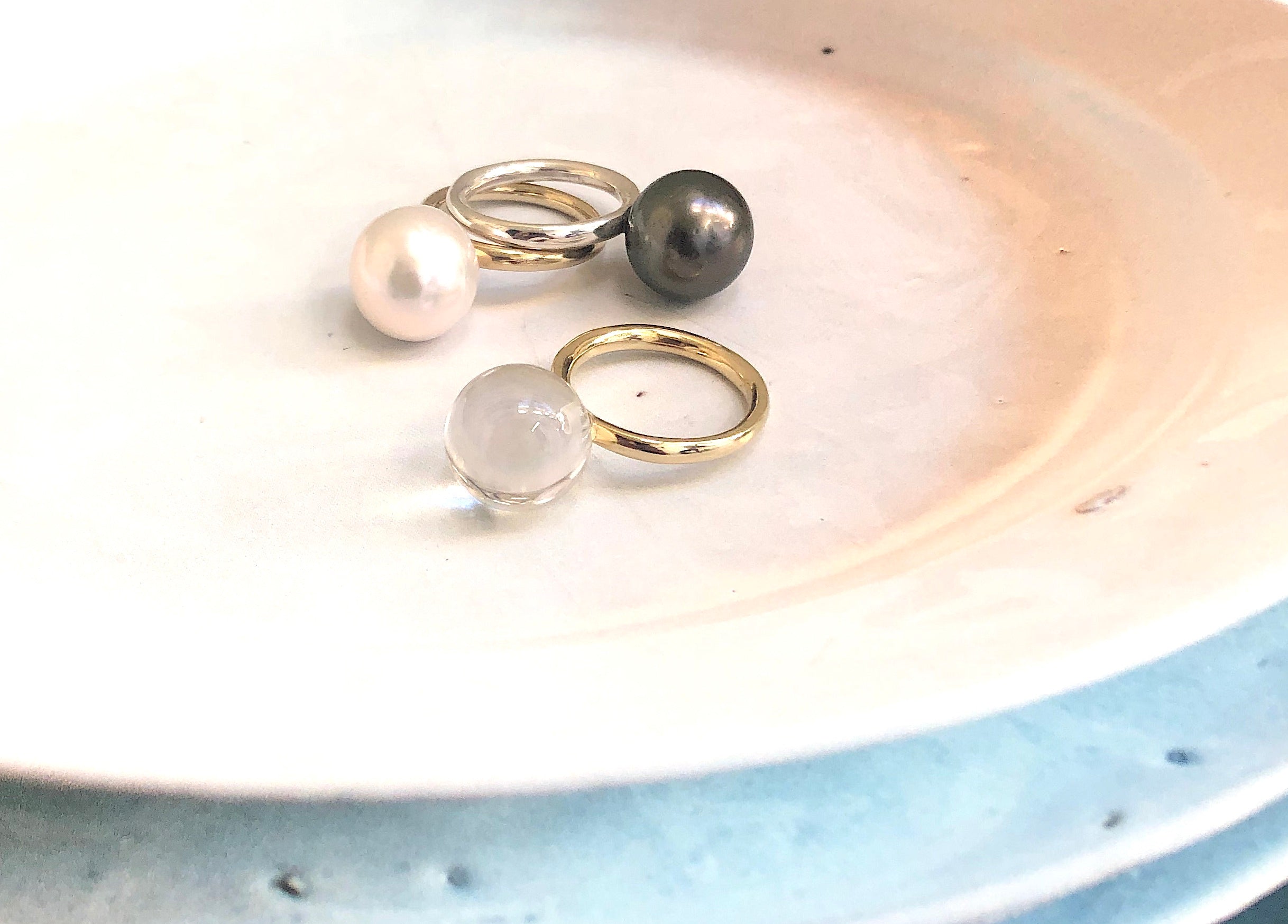 Globe pearl ring, Sphere pearl ring, Quartz sphere ring