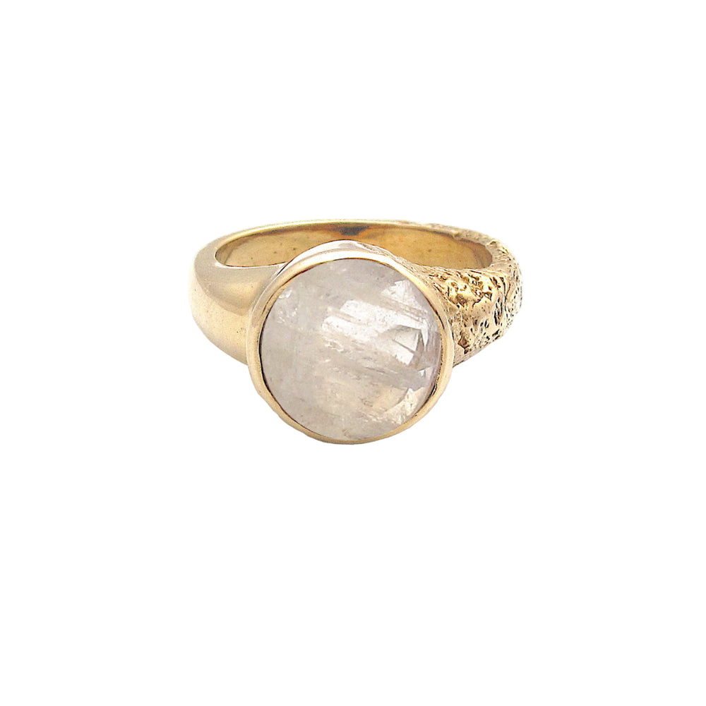 
                  
                    Fragment moonstone cocktail ring
                  
                