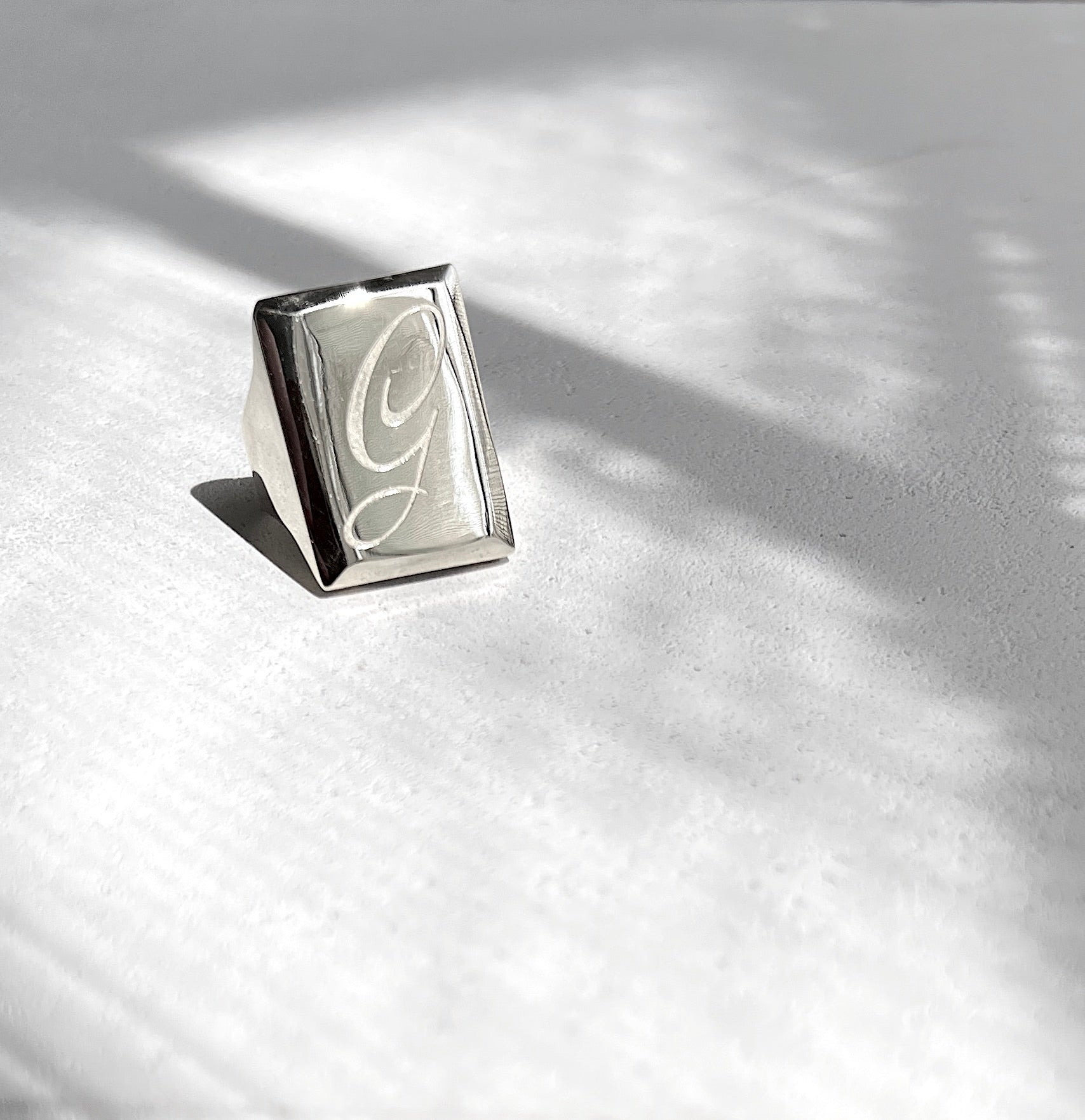 initial signet ring, monogrammed ring, classic signet ring