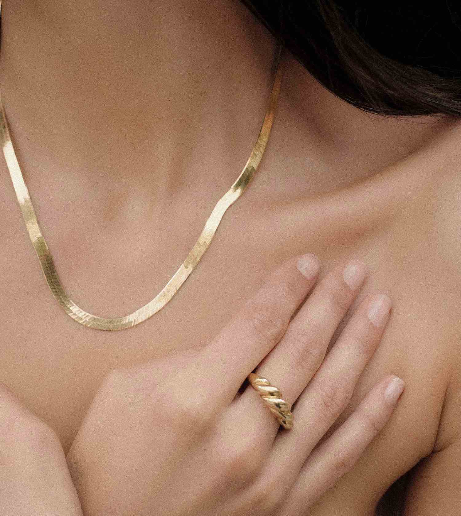 Rope ring, herringbone gold necklace