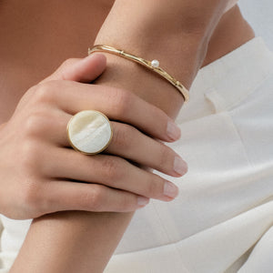 Relic pearl bangle bracelet, Balloon mother of pearl ring